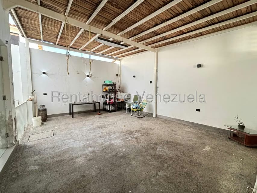 Casa (Multipes Niveles) en Venta en Canas Verdes, Lara - 37