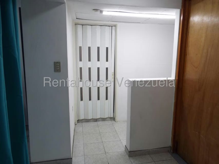 Negocios y Empresas (Medicina y Salud) en Venta en La Carlota, Distrito Metropolitano - 27