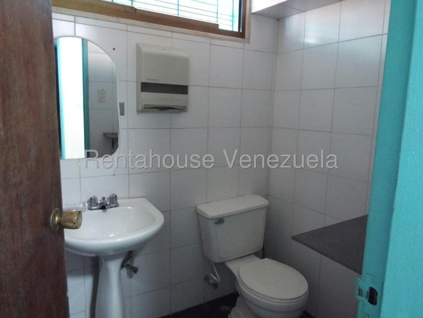 Negocios y Empresas (Medicina y Salud) en Venta en La Carlota, Distrito Metropolitano - 44