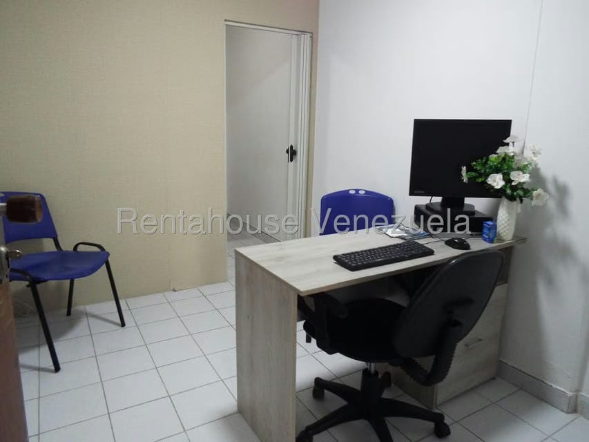 Negocios y Empresas (Medicina y Salud) en Venta en La Carlota, Distrito Metropolitano - 46