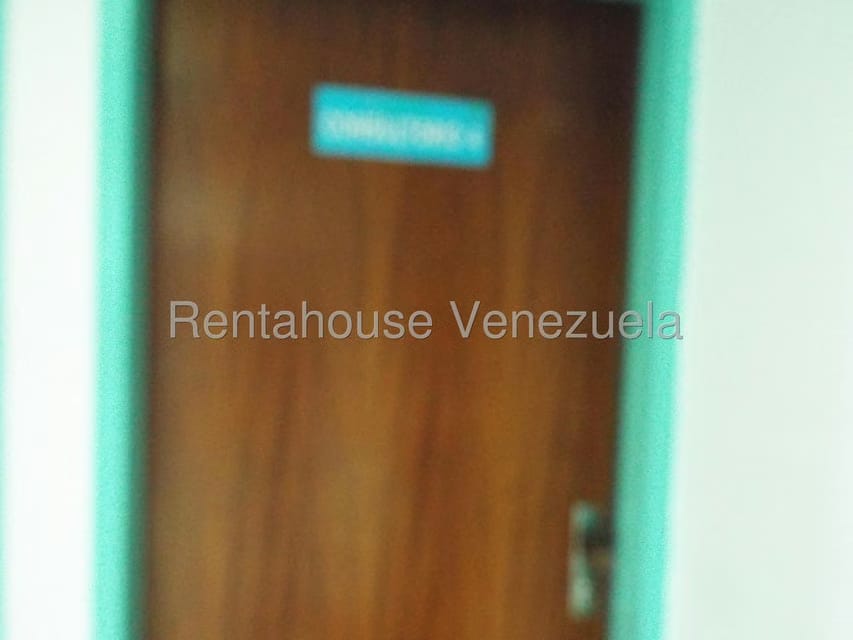 Negocios y Empresas (Medicina y Salud) en Venta en La Carlota, Distrito Metropolitano - 65