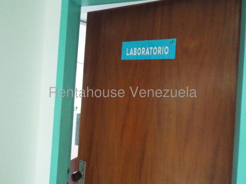 Negocios y Empresas (Medicina y Salud) en Venta en La Carlota, Distrito Metropolitano - 68