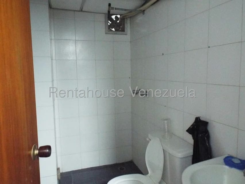 Negocios y Empresas (Medicina y Salud) en Venta en La Carlota, Distrito Metropolitano - 70