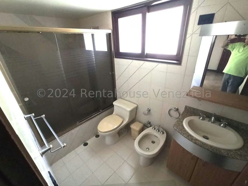 Casa (Multipes Niveles) en Venta en Oripoto, Distrito Metropolitano - 17