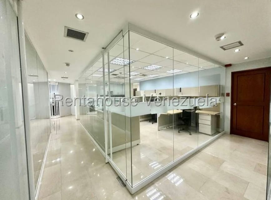 Comercial (Oficina) en Venta en Chuao, Distrito Metropolitano - 5