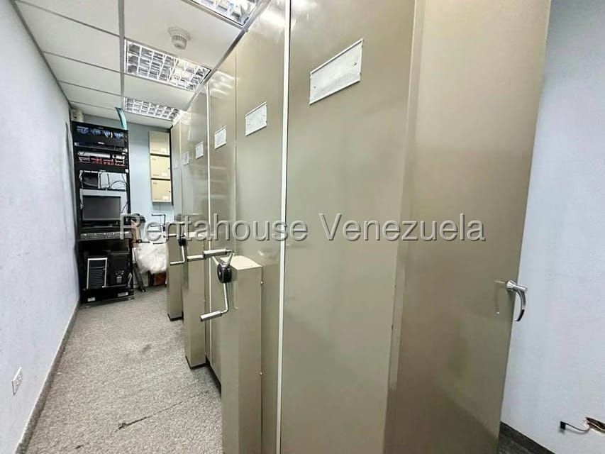 Comercial (Oficina) en Venta en Chuao, Distrito Metropolitano - 8