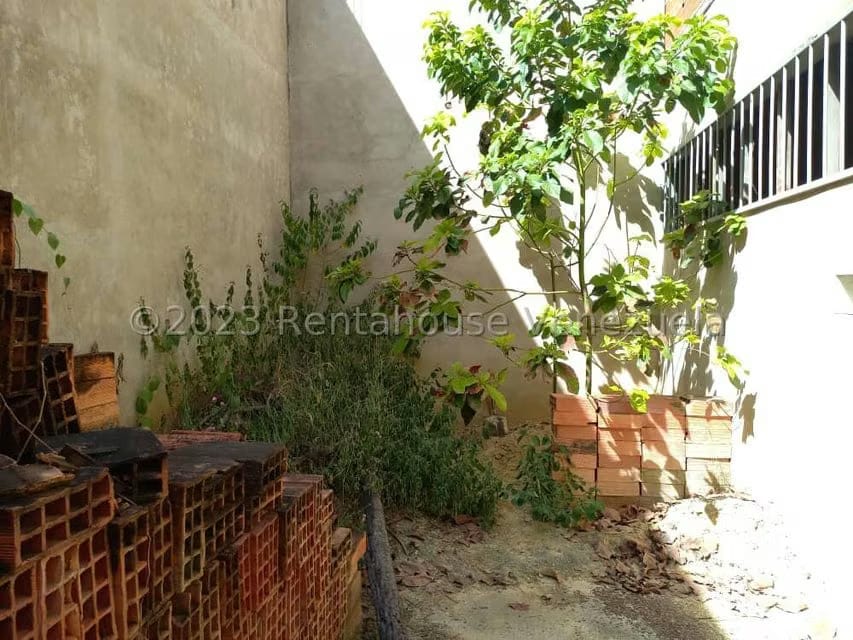 Terreno (Comercial) en Venta en Centro, Lara - 18