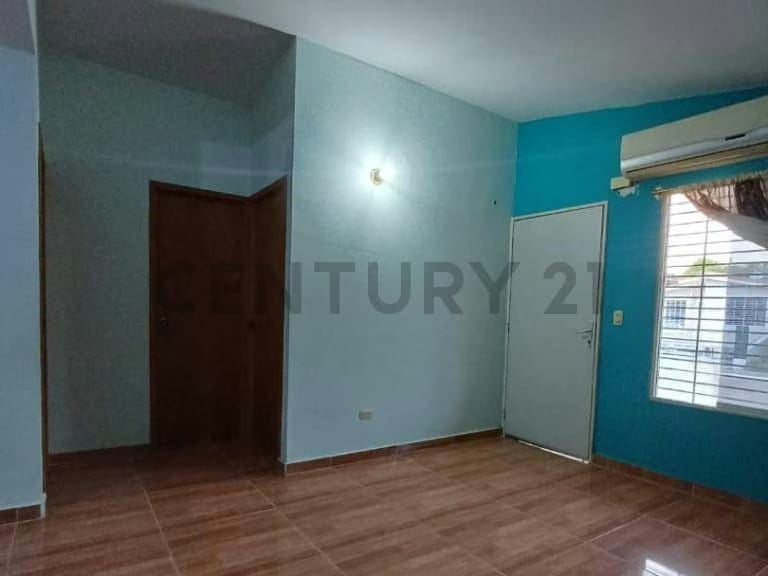 Casa en Venta - 4