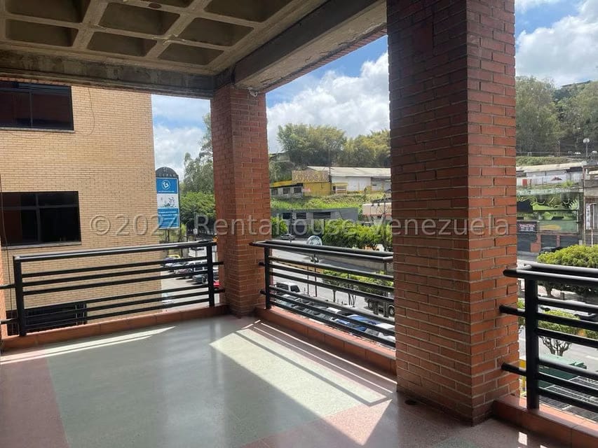 Comercial (Local Comercial) en Venta en Las Salias, Miranda - 2