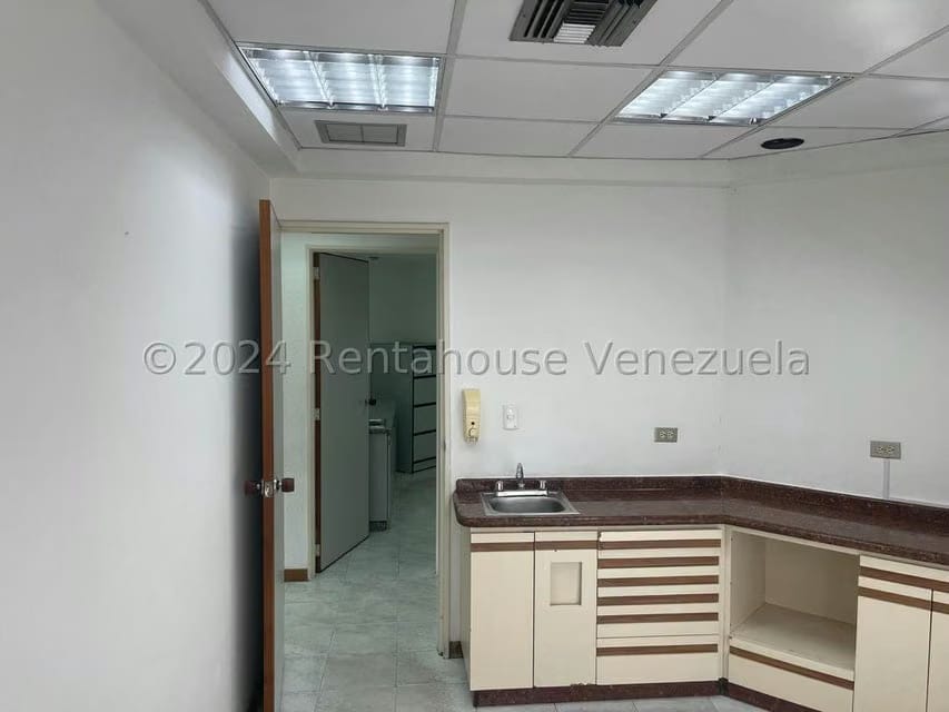 Comercial (Local Comercial) en Venta en Las Salias, Miranda - 14