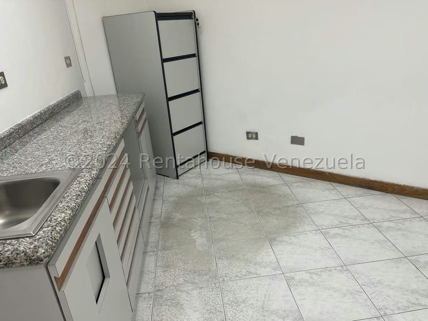 Comercial (Local Comercial) en Venta en Las Salias, Miranda - 15