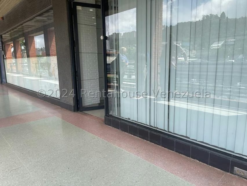 Comercial (Local Comercial) en Venta en Las Salias, Miranda - 3