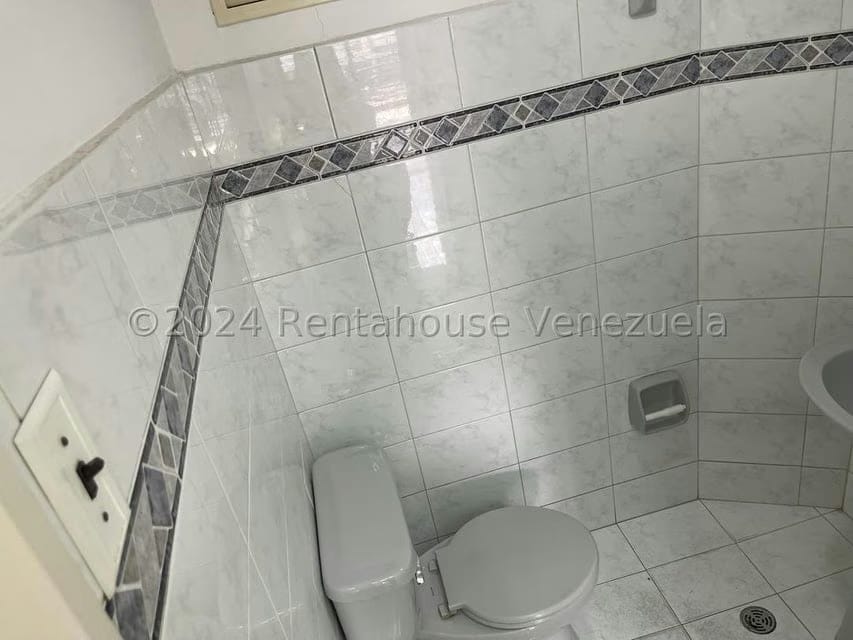 Comercial (Local Comercial) en Venta en Las Salias, Miranda - 23