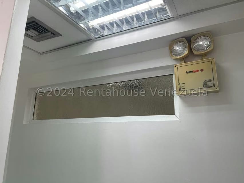 Comercial (Local Comercial) en Venta en Las Salias, Miranda - 24