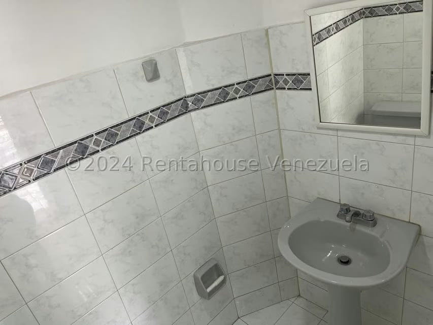 Comercial (Local Comercial) en Venta en Las Salias, Miranda - 25
