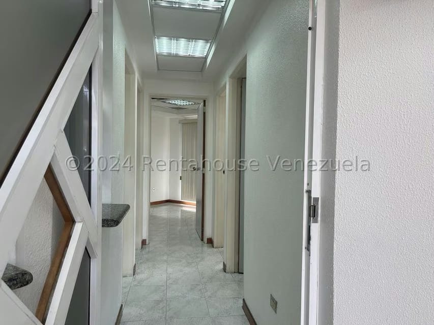 Comercial (Local Comercial) en Venta en Las Salias, Miranda - 8