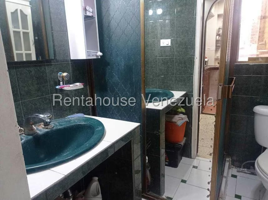 Apartamento (1 Nivel) en Venta en Parroquia Santa Rosalia, Distrito Metropolitano - 14