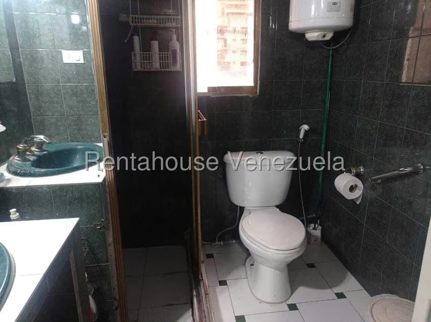 Apartamento (1 Nivel) en Venta en Parroquia Santa Rosalia, Distrito Metropolitano - 15