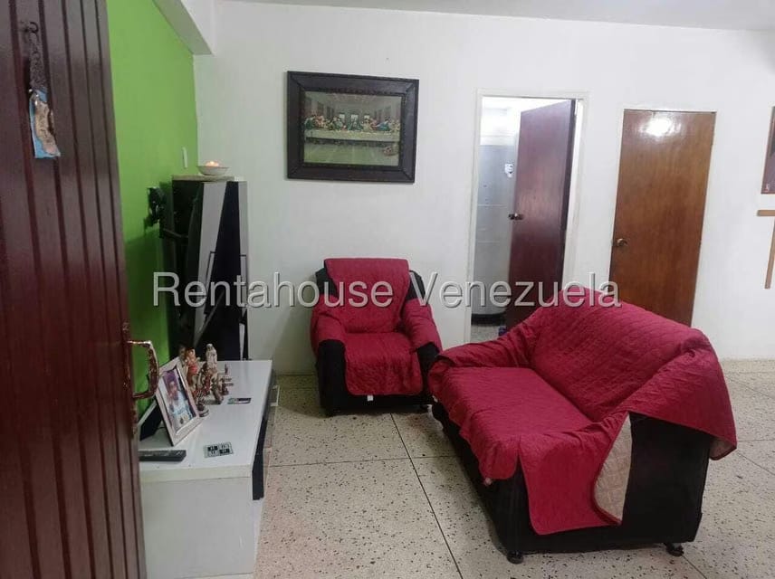 Apartamento (1 Nivel) en Venta en Parroquia Santa Rosalia, Distrito Metropolitano - 6