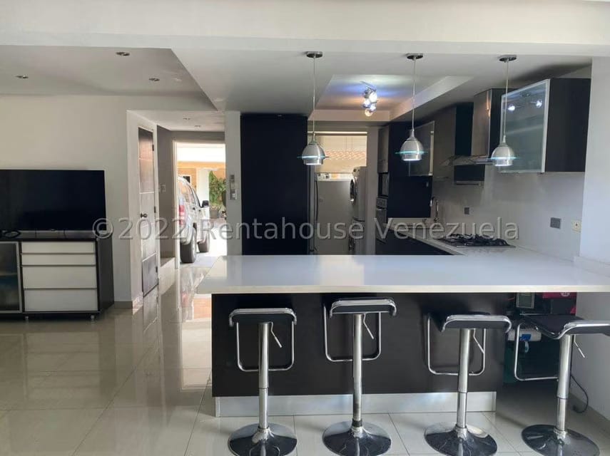 Townhouse (Multiples Niveles) en Venta en Manongo, Carabobo - 2