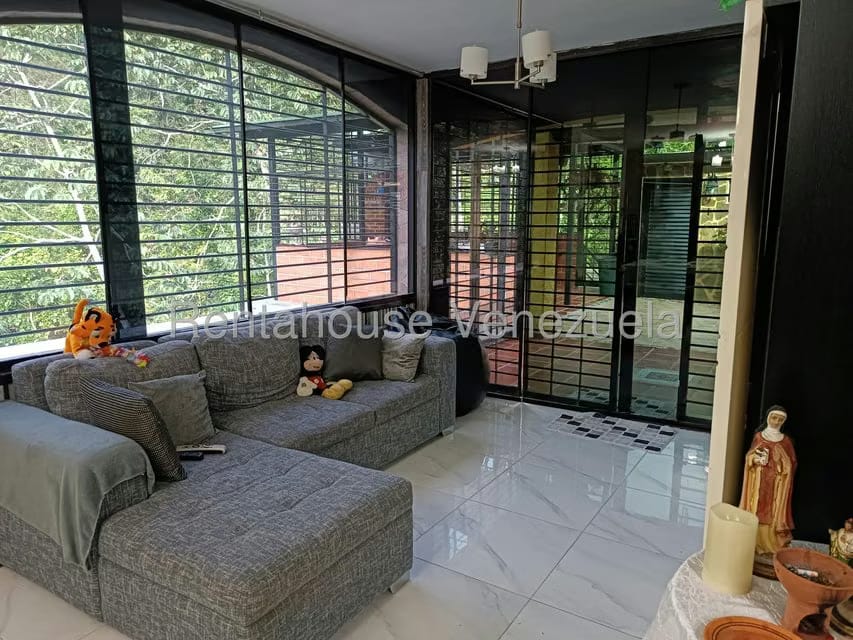 Townhouse (Duplex) en Venta en La Union, Distrito Metropolitano - 11