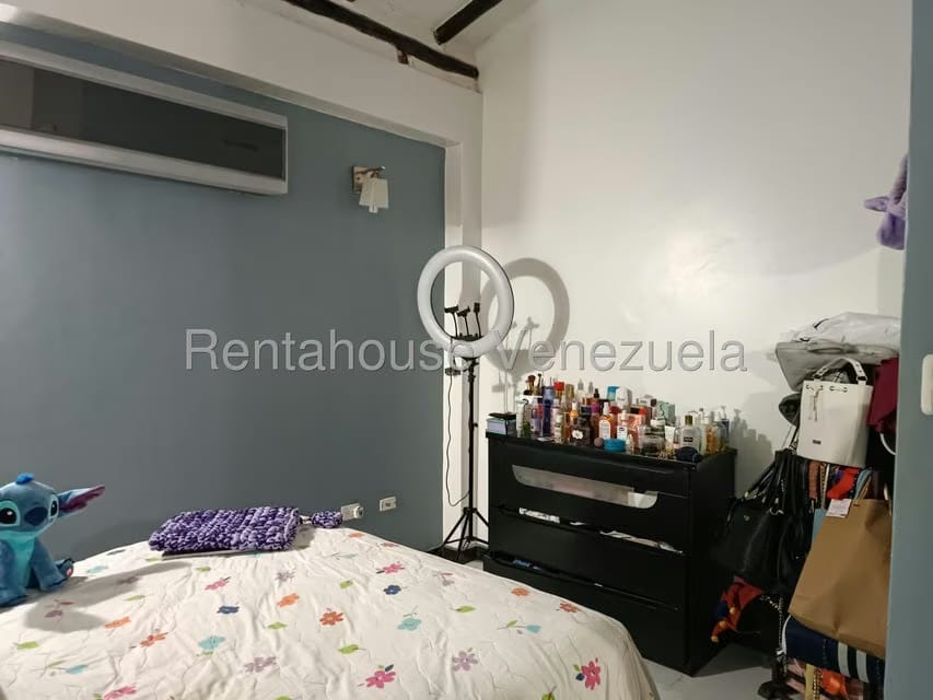 Townhouse (Duplex) en Venta en La Union, Distrito Metropolitano - 24
