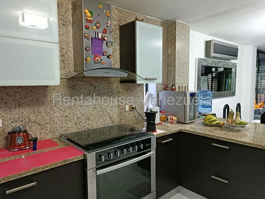 Townhouse (Duplex) en Venta en La Union, Distrito Metropolitano - 9