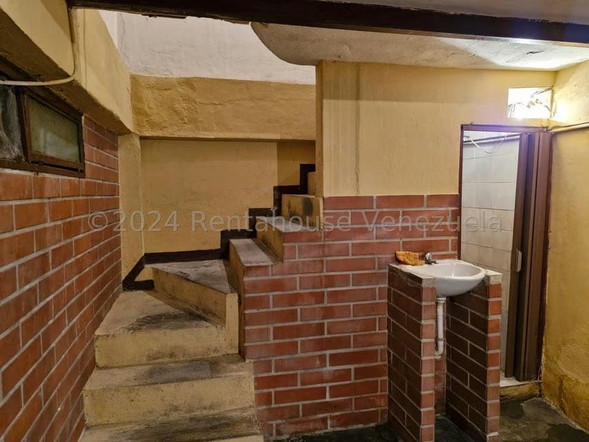 Casa (Multipes Niveles) en Venta en Ruperto Lugo, Distrito Metropolitano - 22