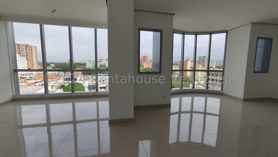 Comercial (Oficina) en Alquiler en Zona Este, Lara - 4