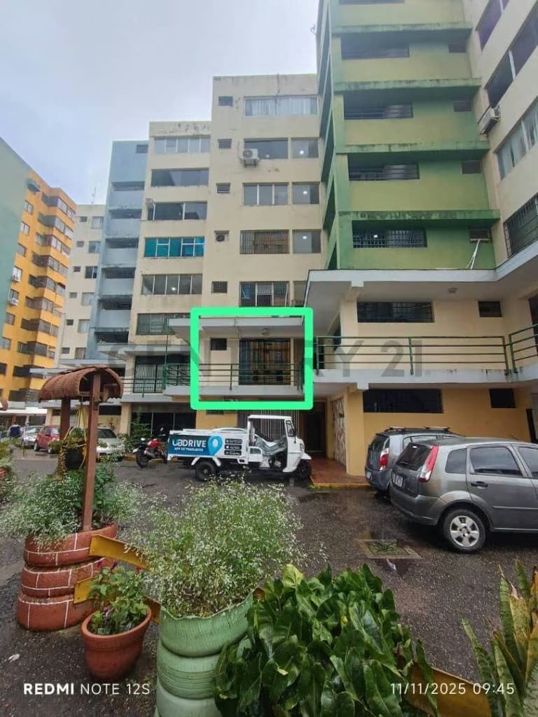 Alquiler oficina residencias el Parque