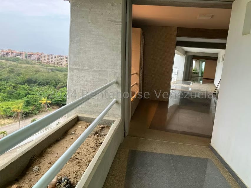 Apartamento (1 Nivel) en Venta en Agua Sal, Miranda - 9