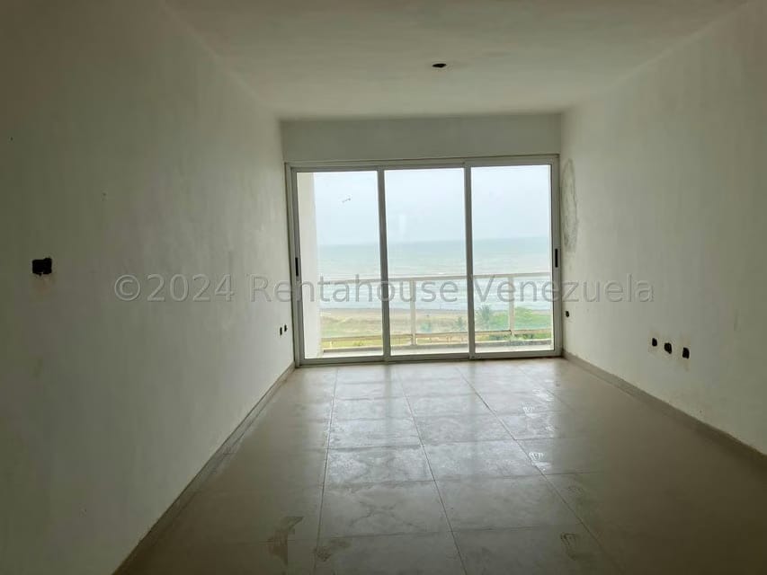 Apartamento (1 Nivel) en Venta en Agua Sal, Miranda - 10