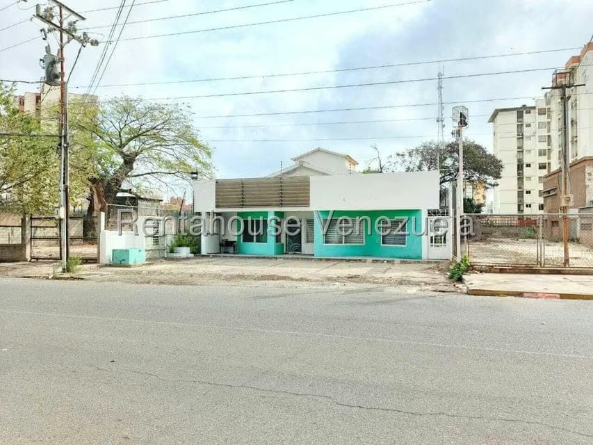 Comercial (Local Comercial) en Alquiler en Tierra Negra, Zulia - 13