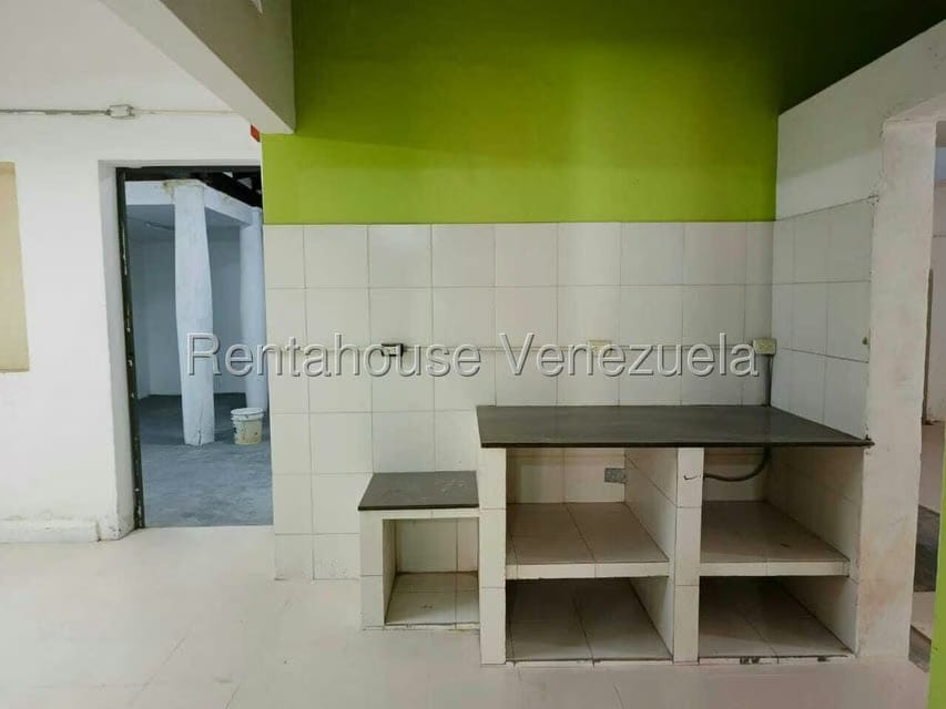 Comercial (Local Comercial) en Alquiler en Tierra Negra, Zulia - 14