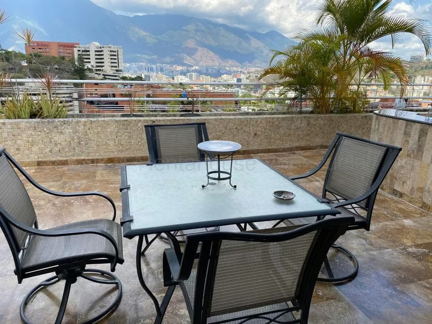 Apartamento (1 Nivel) en Venta en Colinas de Valle Arriba, Distrito Metropolitano - 2