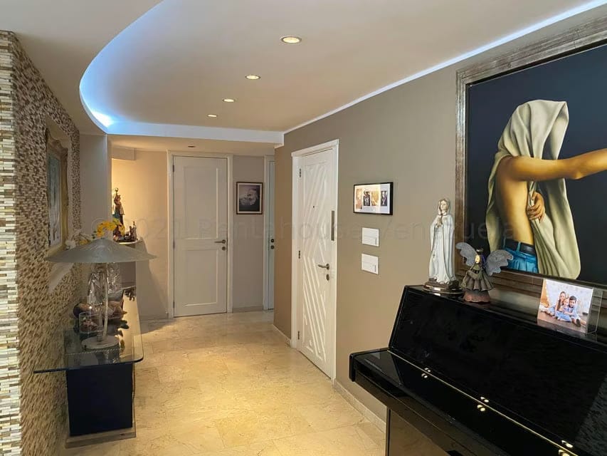 Apartamento (1 Nivel) en Venta en Colinas de Valle Arriba, Distrito Metropolitano - 12