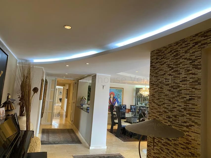 Apartamento (1 Nivel) en Venta en Colinas de Valle Arriba, Distrito Metropolitano - 13