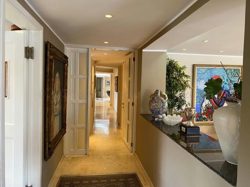 Apartamento (1 Nivel) en Venta en Colinas de Valle Arriba, Distrito Metropolitano - 41