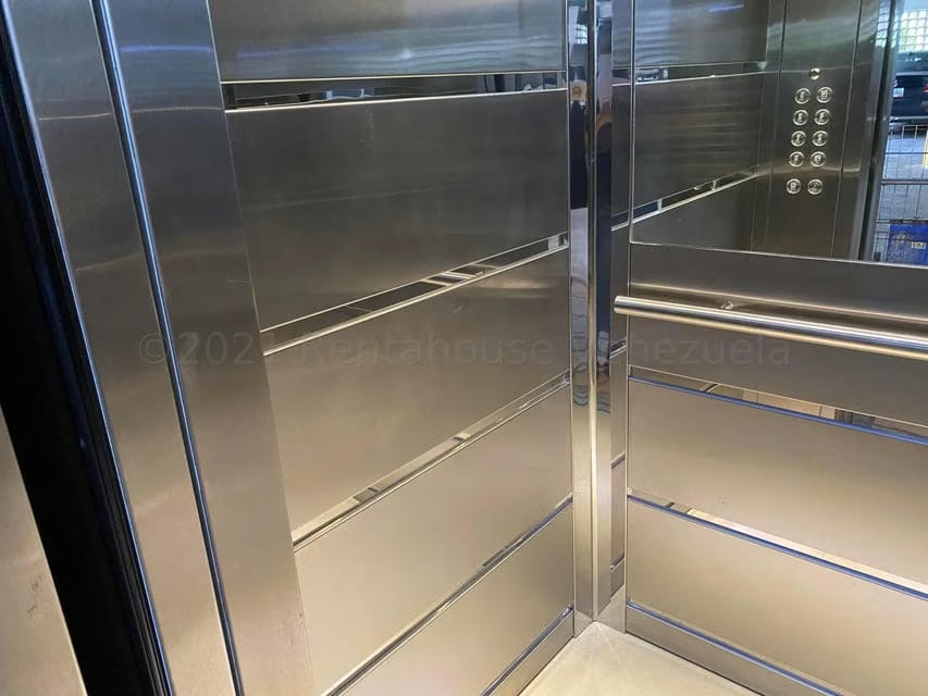 Apartamento (1 Nivel) en Venta en Colinas de Valle Arriba, Distrito Metropolitano - 7