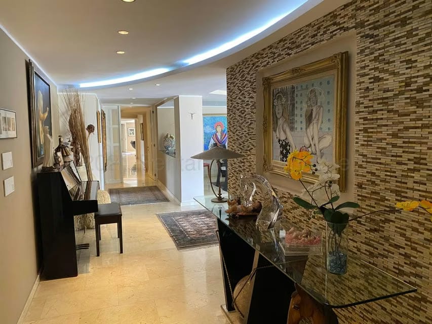Apartamento (1 Nivel) en Venta en Colinas de Valle Arriba, Distrito Metropolitano - 8