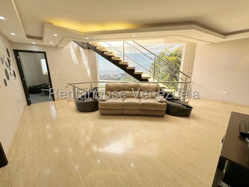 Casa (Multipes Niveles) en Venta en Los Naranjos del Cafetal, Distrito Metropolitano - 24