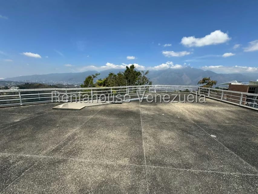 Casa (Multipes Niveles) en Venta en Los Naranjos del Cafetal, Distrito Metropolitano - 34