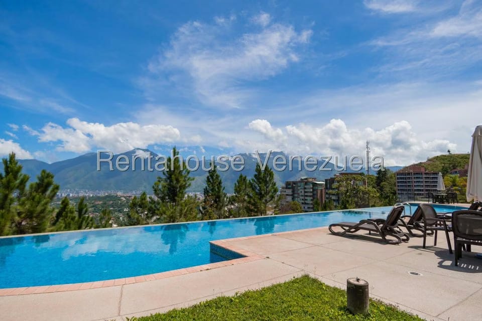 Apartamento (1 Nivel) en Venta en Solar del Hatillo, Distrito Metropolitano - 2