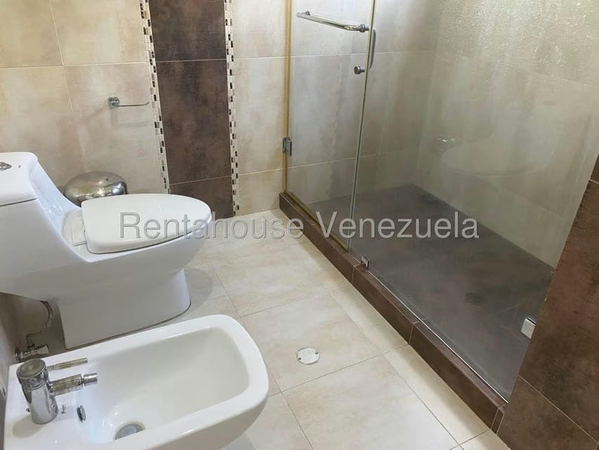 Apartamento (1 Nivel) en Venta en Solar del Hatillo, Distrito Metropolitano - 27