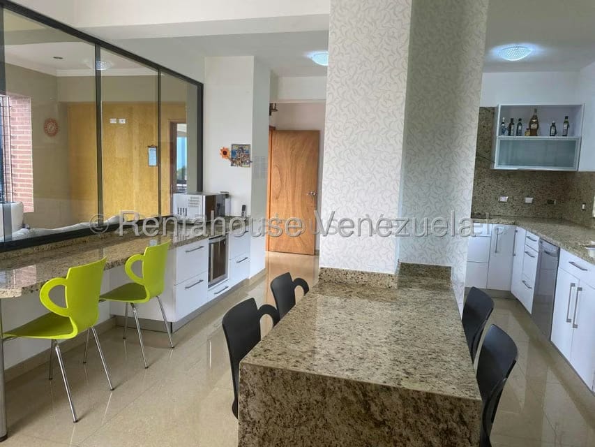 Apartamento (1 Nivel) en Venta en Solar del Hatillo, Distrito Metropolitano - 34