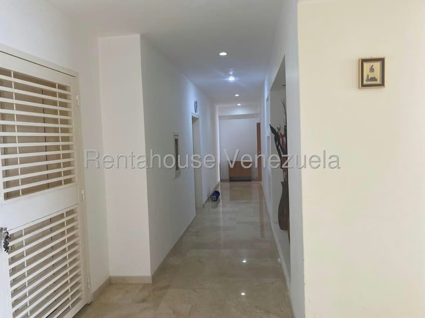 Apartamento (1 Nivel) en Venta en Solar del Hatillo, Distrito Metropolitano - 47