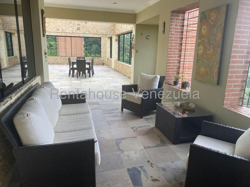 Apartamento (1 Nivel) en Venta en Solar del Hatillo, Distrito Metropolitano - 50