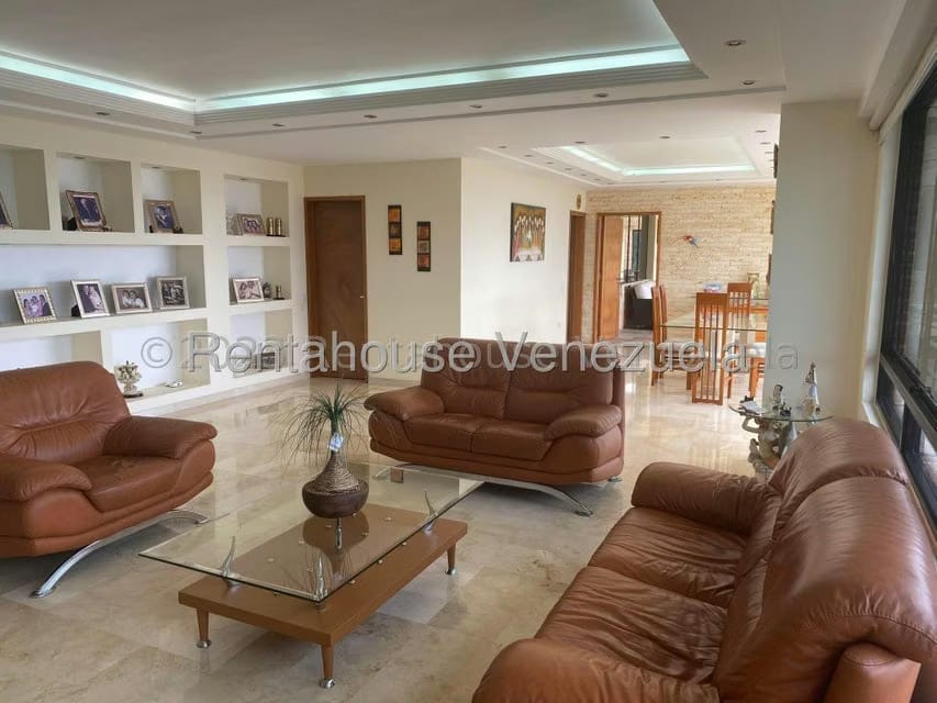 Apartamento (1 Nivel) en Venta en Solar del Hatillo, Distrito Metropolitano - 7