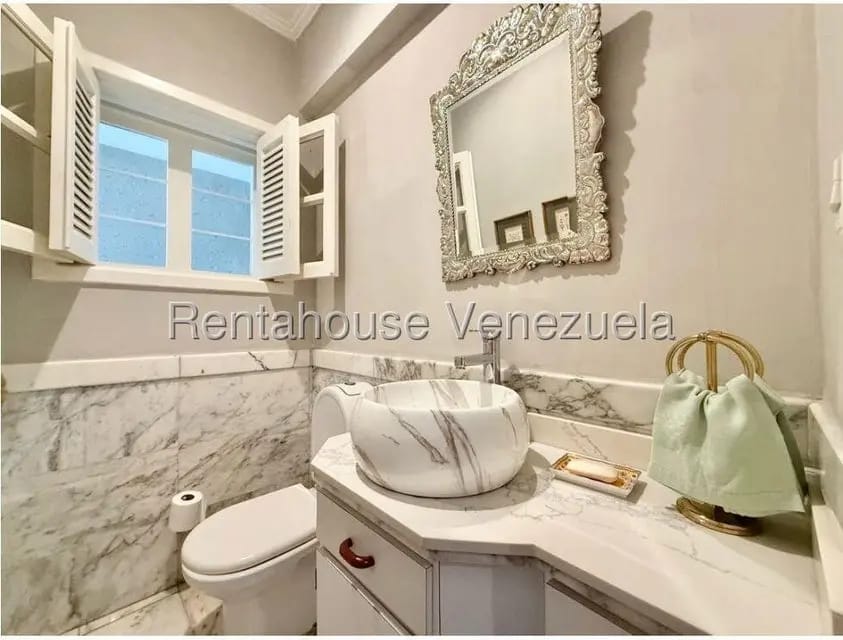 Casa (Multipes Niveles) en Venta en Altamira, Distrito Metropolitano - 13