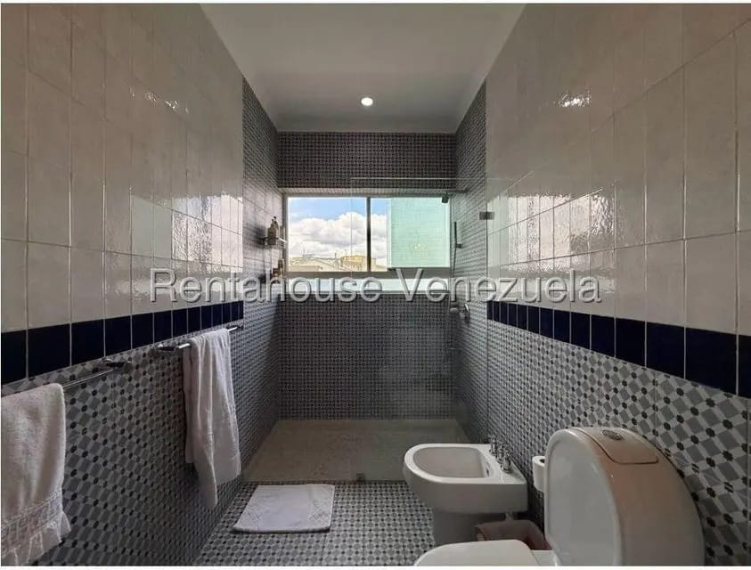 Casa (Multipes Niveles) en Venta en Altamira, Distrito Metropolitano - 27